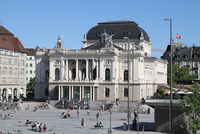 Zurich Highlights with Lake Cruise & Optional FIFA Museum Ticket - Lake Zurich photo stop: ten minutes by the water