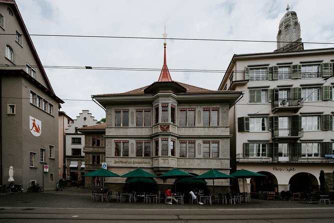 Zurich Old Town Treasures: A Timeless Journey - A smart first look at Zurich’s center
