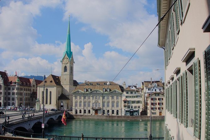 Zurich Private Customizable Guided Walking Tour - Grossmünster and the stories behind Zurich’s symbols