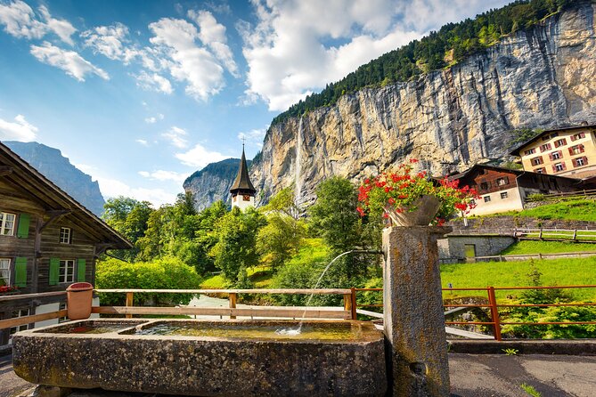 Zurich: Private Daytrip to Swiss Villages(Interlaken-Grindelwald) - Grindelwald and the Eiger, Mönch, and Jungfrau