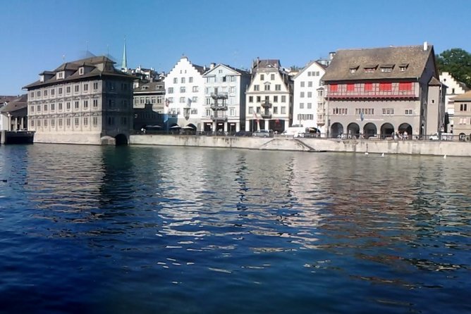 Zürich Private Walking Half-Day Trip with optional Lake Cruise - Who this Zurich tour works best for