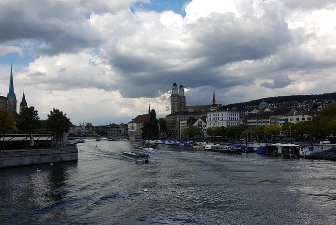 Zürich Private Walking Half-Day Trip with optional Lake Cruise - Niederdorf and Limmatquai: where Zurich feels most lived in
