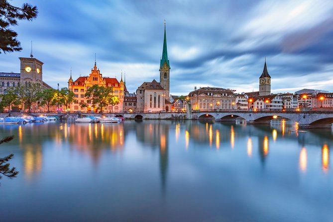 Zurich Sightseeing Private Walking Tour - A Two-Hour Introduction to Zurich