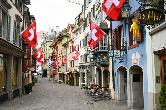 Zurich Sightseeing Private Walking Tour - Fraumünster’s Chagall Windows