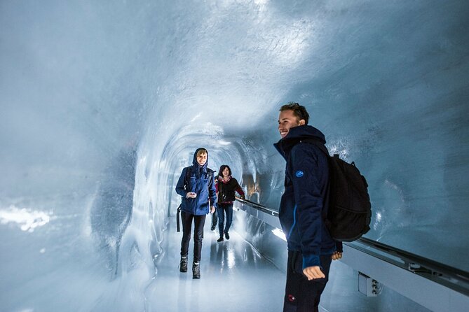 Zurich: Small group tour to Jungfrau, Grindelwald & Interlaken - Free time in Interlaken