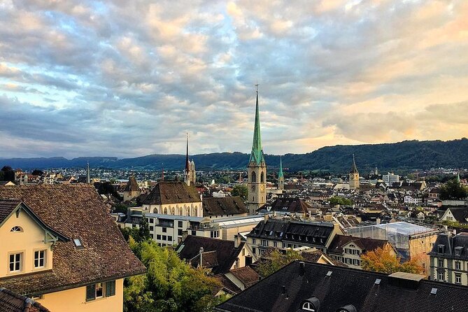 Zurich Small-Group Walking Tour Including a Lake Cruise - Lindenhof brings the city’s old center into focus